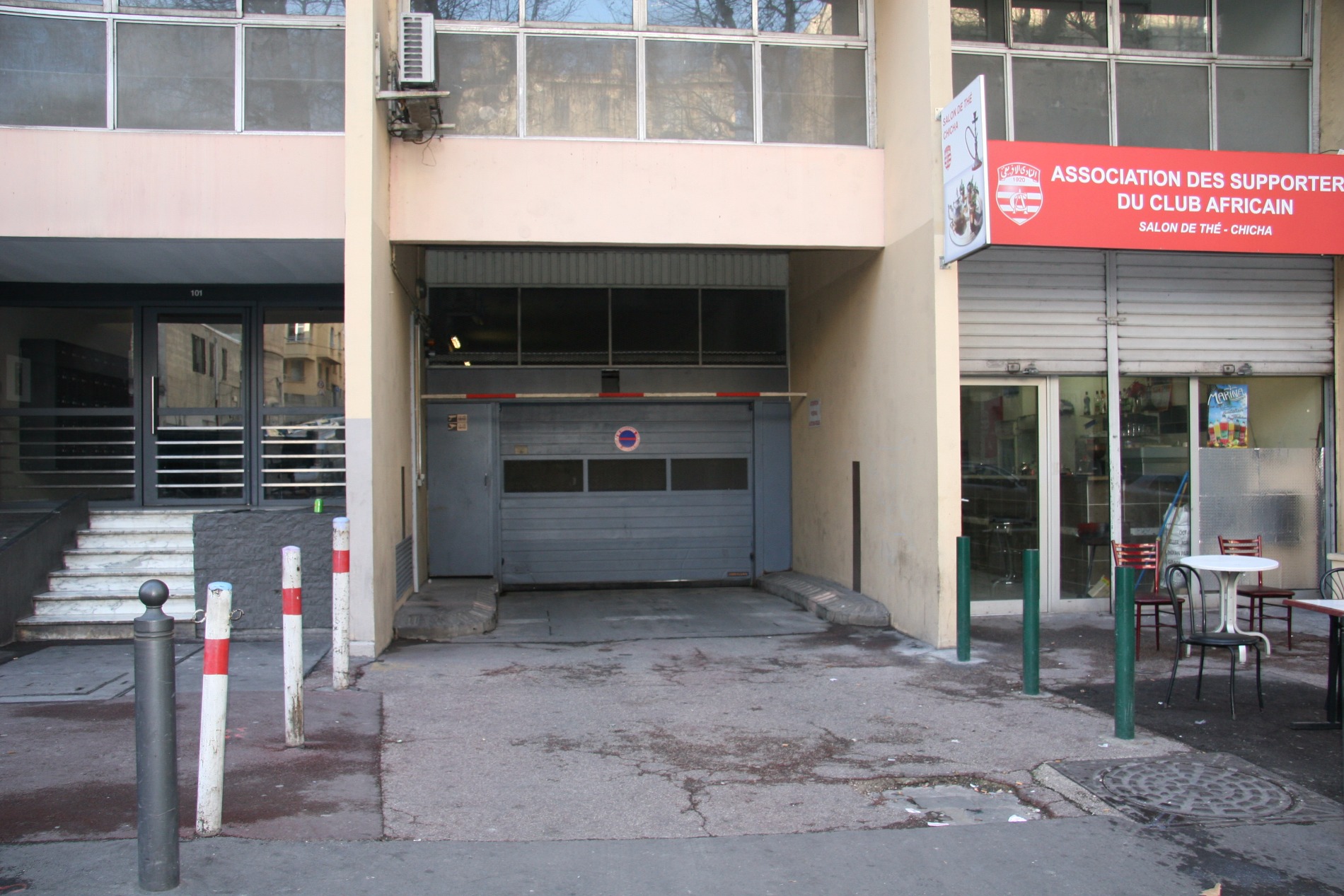 achat garage 13003